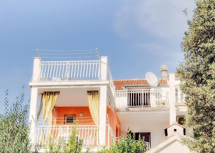 Apartment By The Sea Grebastica, Sibenik - 12587 *