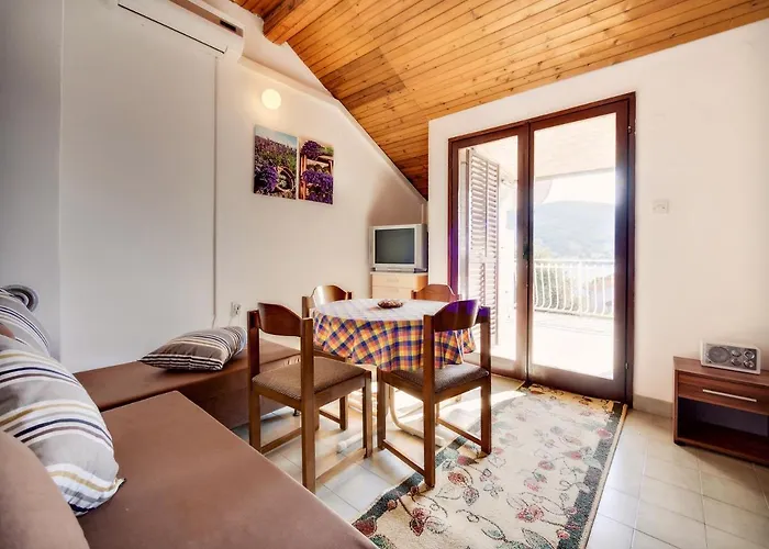 Apartment By The Sea Grebastica, Sibenik - 12587 Baselovici